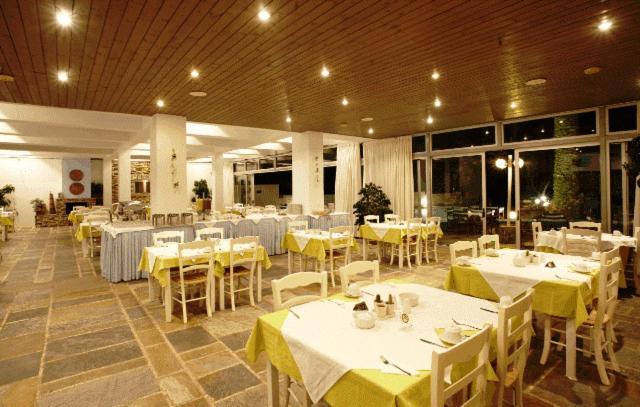 كاريستوس Apollon Suites المظهر الخارجي الصورة